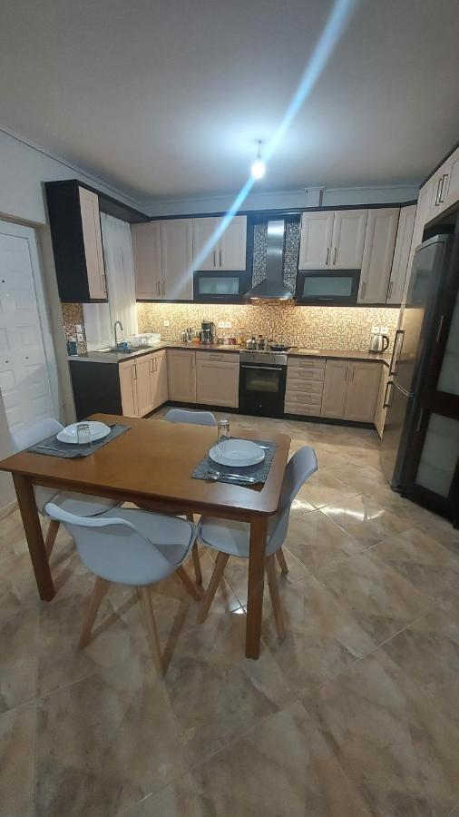 Vanas Apartment Artemida  Ngoại thất bức ảnh
