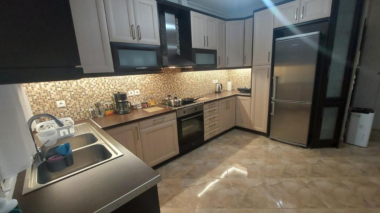 Vanas Apartment Artemida  Ngoại thất bức ảnh