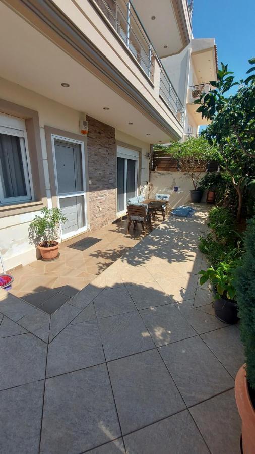 Vanas Apartment Artemida  Ngoại thất bức ảnh