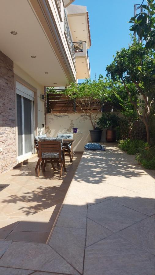 Vanas Apartment Artemida  Ngoại thất bức ảnh